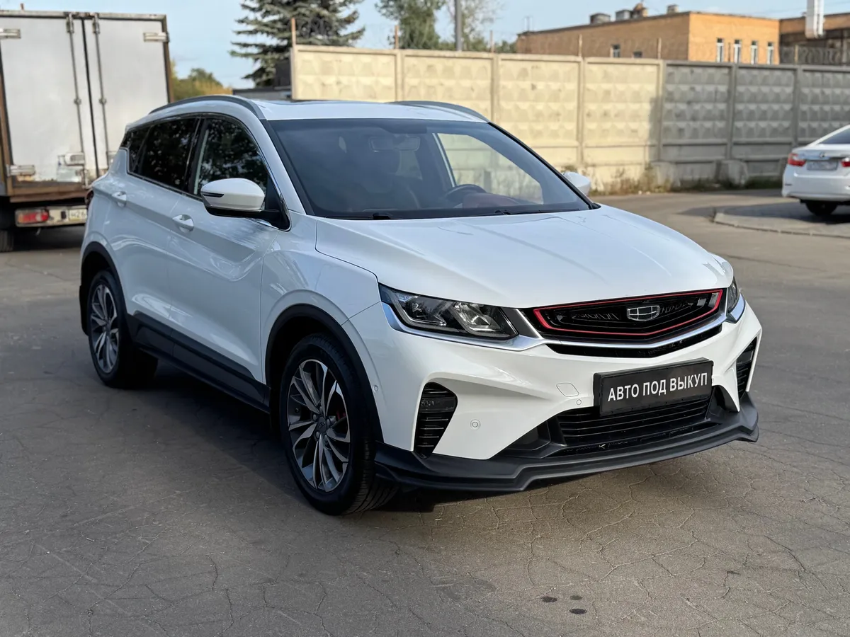 картинка Geely Coolray 1.5 AMT (150 л.с.) от carsrent-spb.ru