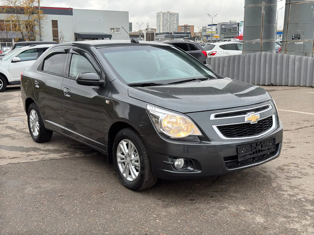 картинка Chevrolet Cobalt 1.5 AT (106 л.с.) от carsrent-spb.ru