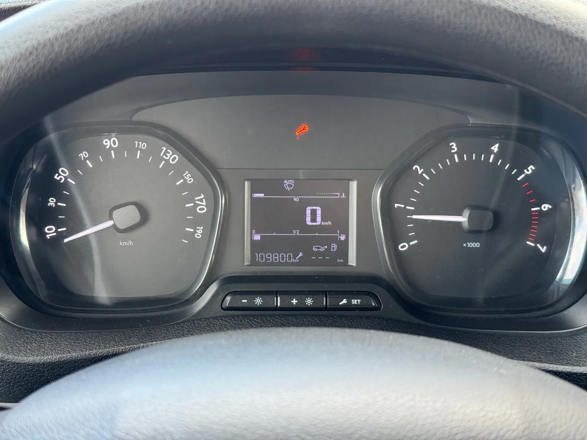 Peugeot Expert 2.0 MT 4WD (150 л.с.)