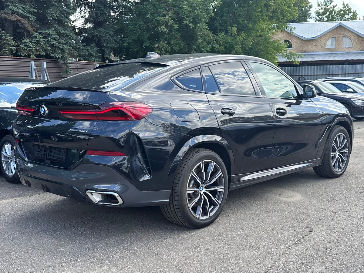 BMW X6 xDrive40i Steptronic (340 л.с.) Базовая