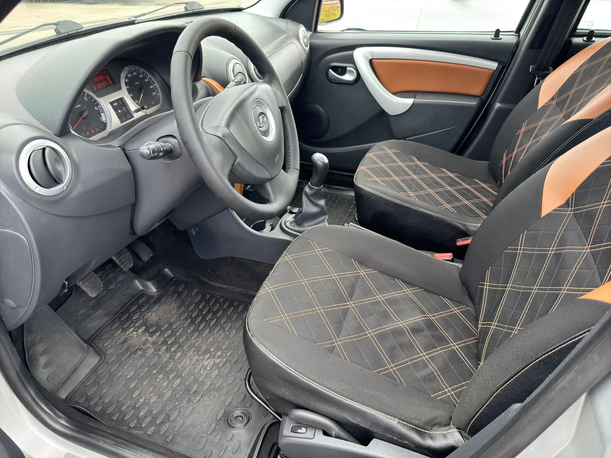 ВАЗ (Lada) Largus 1.6 MT 16 кл (5 мест) (106 л.с.)