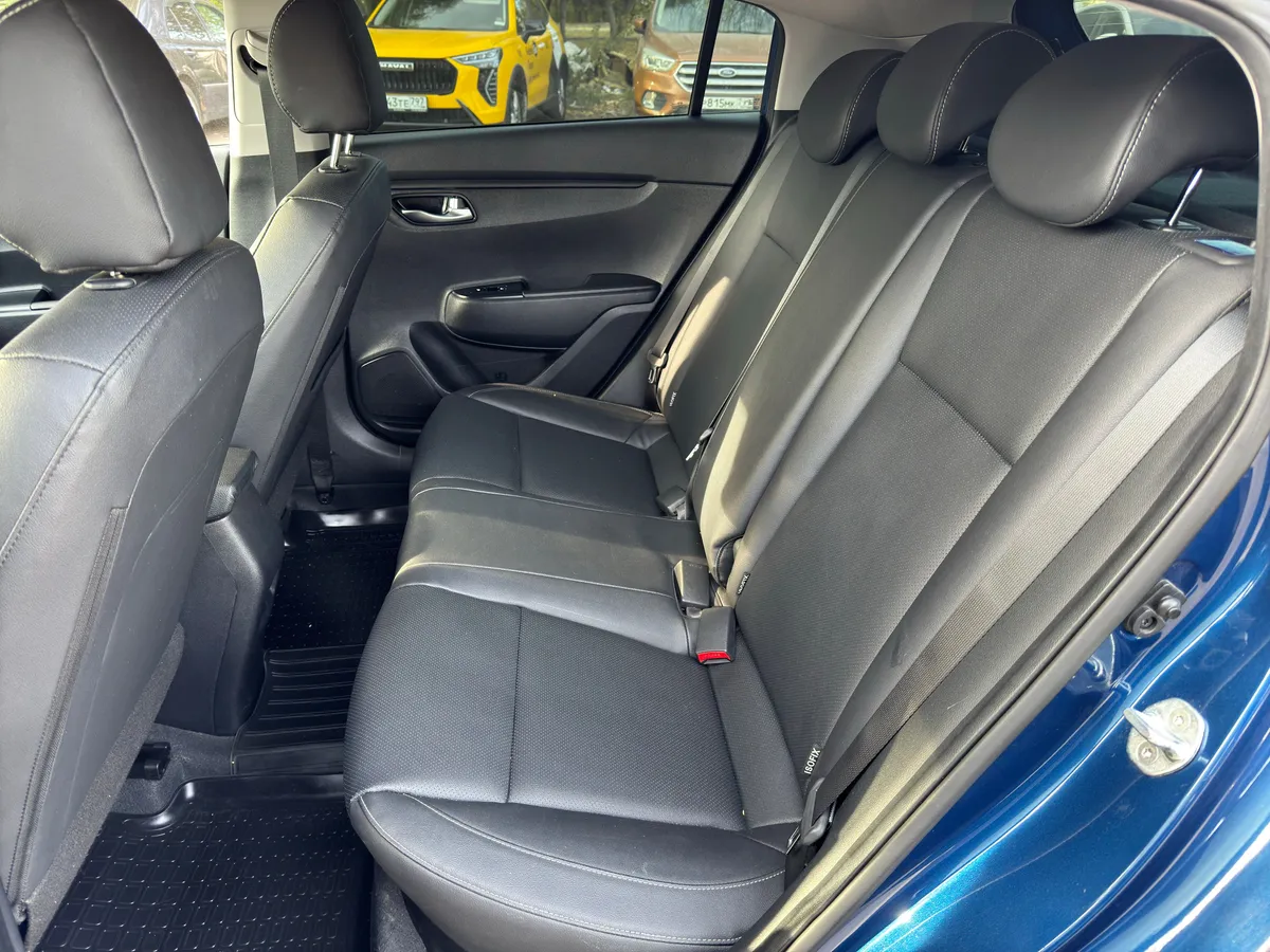 Kia Rio 1.6 AT (123 л.с.)