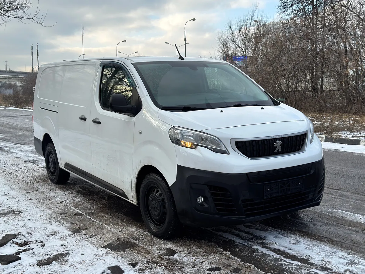 картинка Peugeot Expert 2.0 MT 4WD (150 л.с.) от carsrent-spb.ru