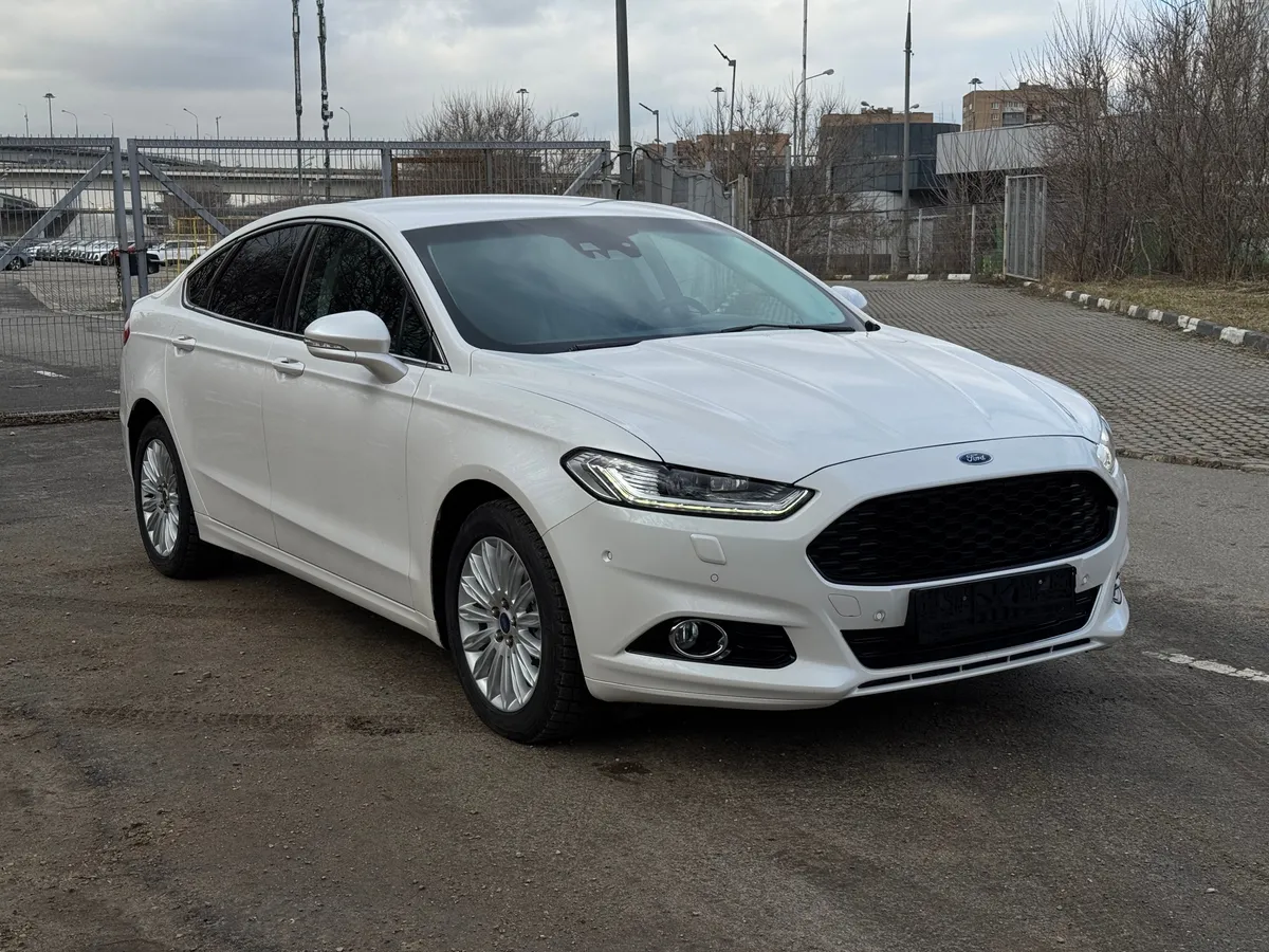 картинка Ford Mondeo 2.0 EcoBoost AT (240 л.с.) от carsrent-spb.ru