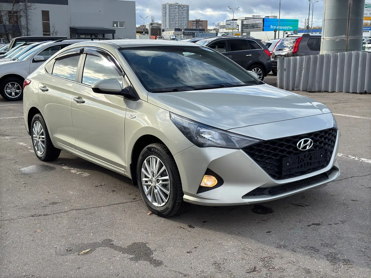 картинка Hyundai Solaris 1.6 AT (123 л.с.) от carsrent-spb.ru