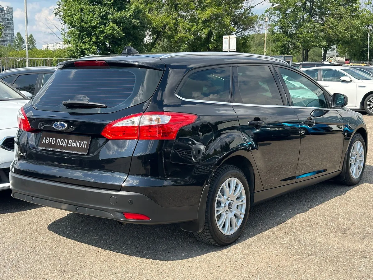 Ford Focus 1.6 PowerShift (125 л.с.)