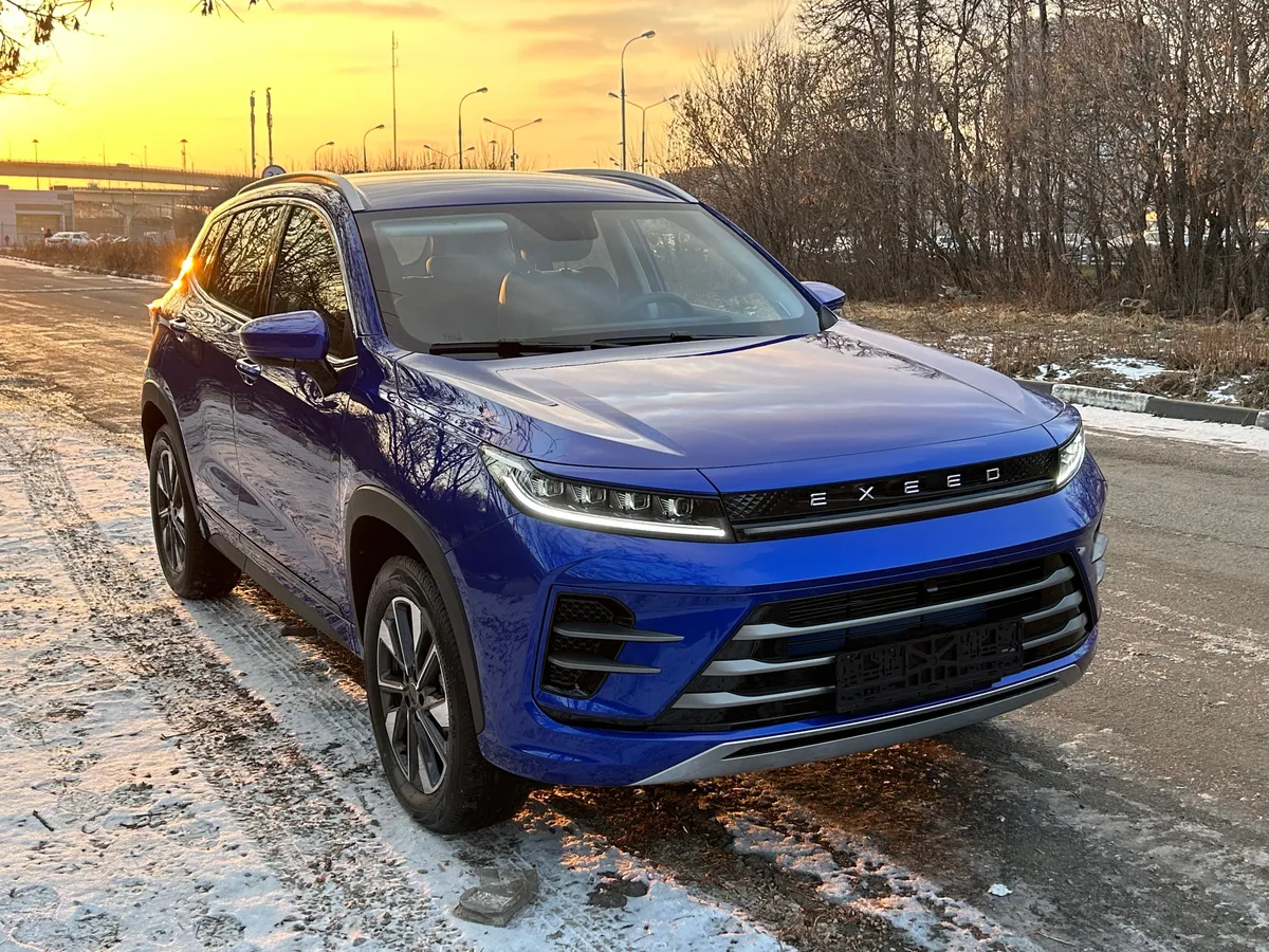 картинка EXEED LX28 1.5 CVT (147 л.с.) от carsrent-spb.ru