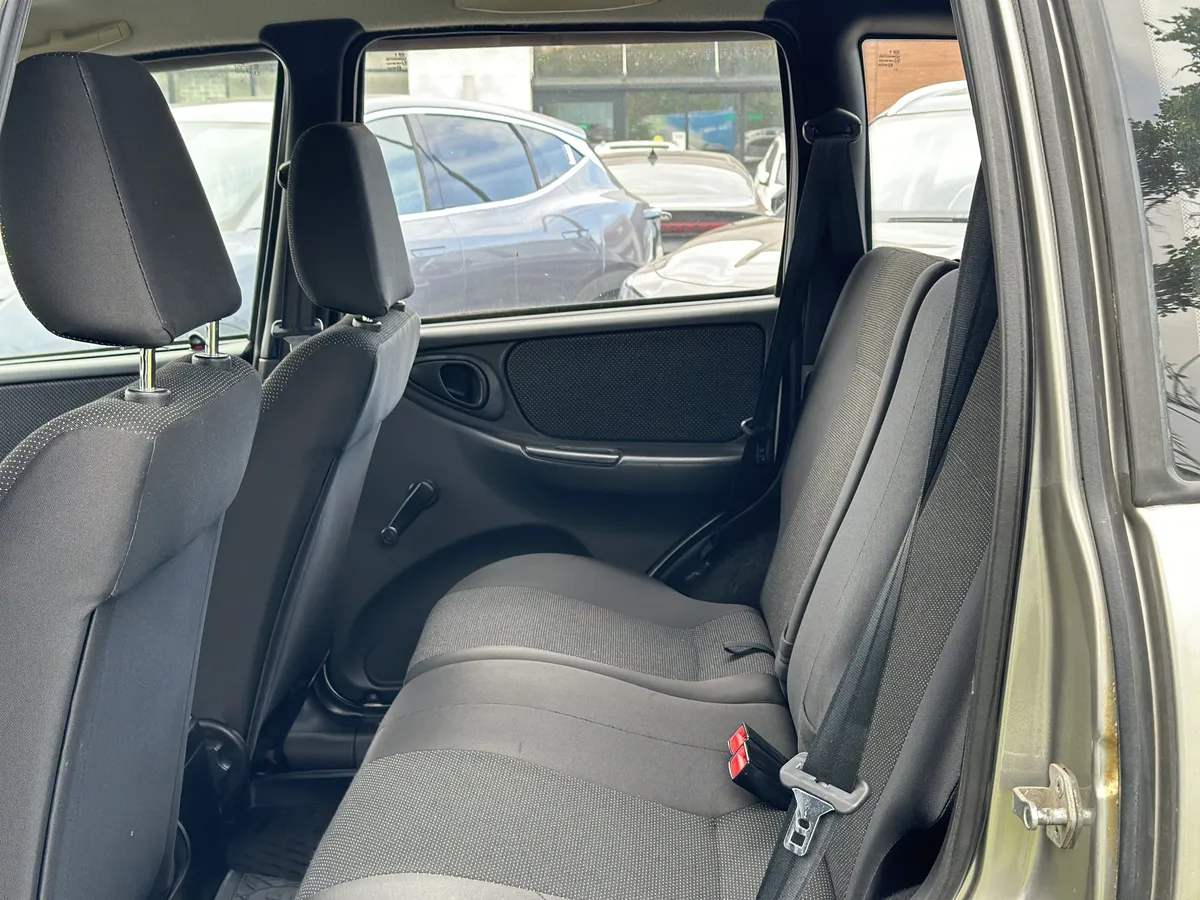 Chevrolet Niva 1.7 MT (80 л.с.)