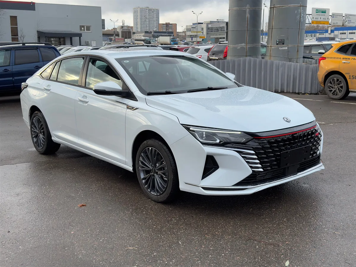 картинка DongFeng Shine Max 1.5 AMT (190 л.с.) от carsrent-spb.ru