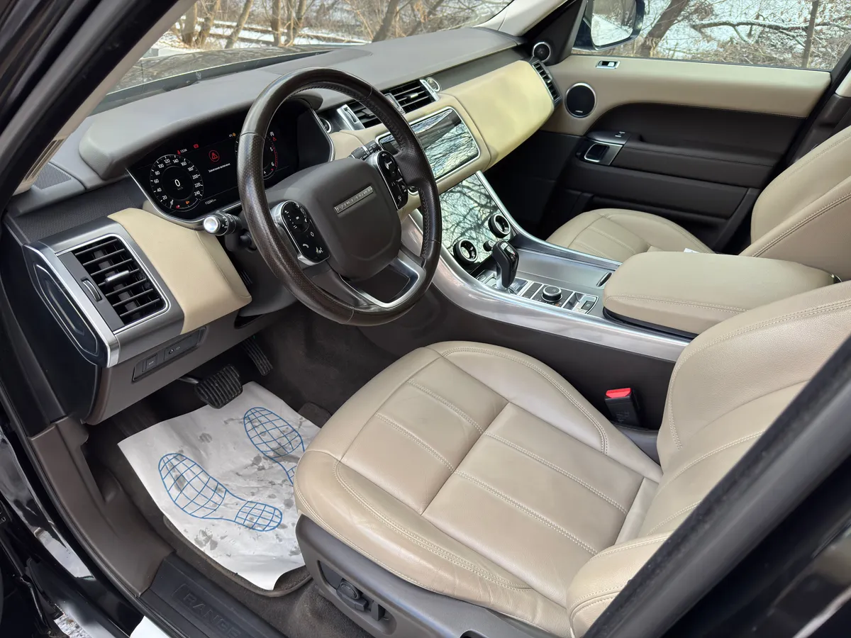 Land Rover Range Rover Sport 3.0 TDV6  AT AWD (249 л.с.)