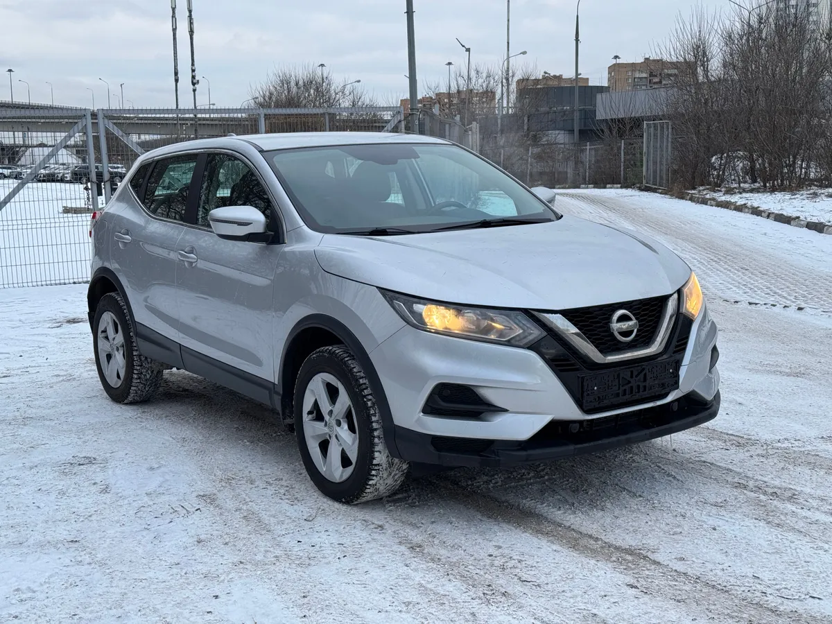 картинка Nissan Qashqai 2.0 Xtronic (144 л.с.) от carsrent-spb.ru