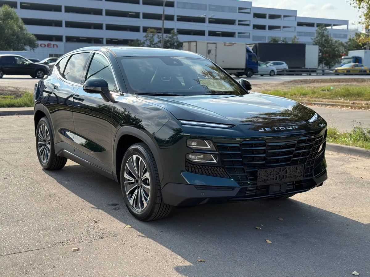 картинка Jetour Dashing 1.5 AMT (156 л.с.) от carsrent-spb.ru