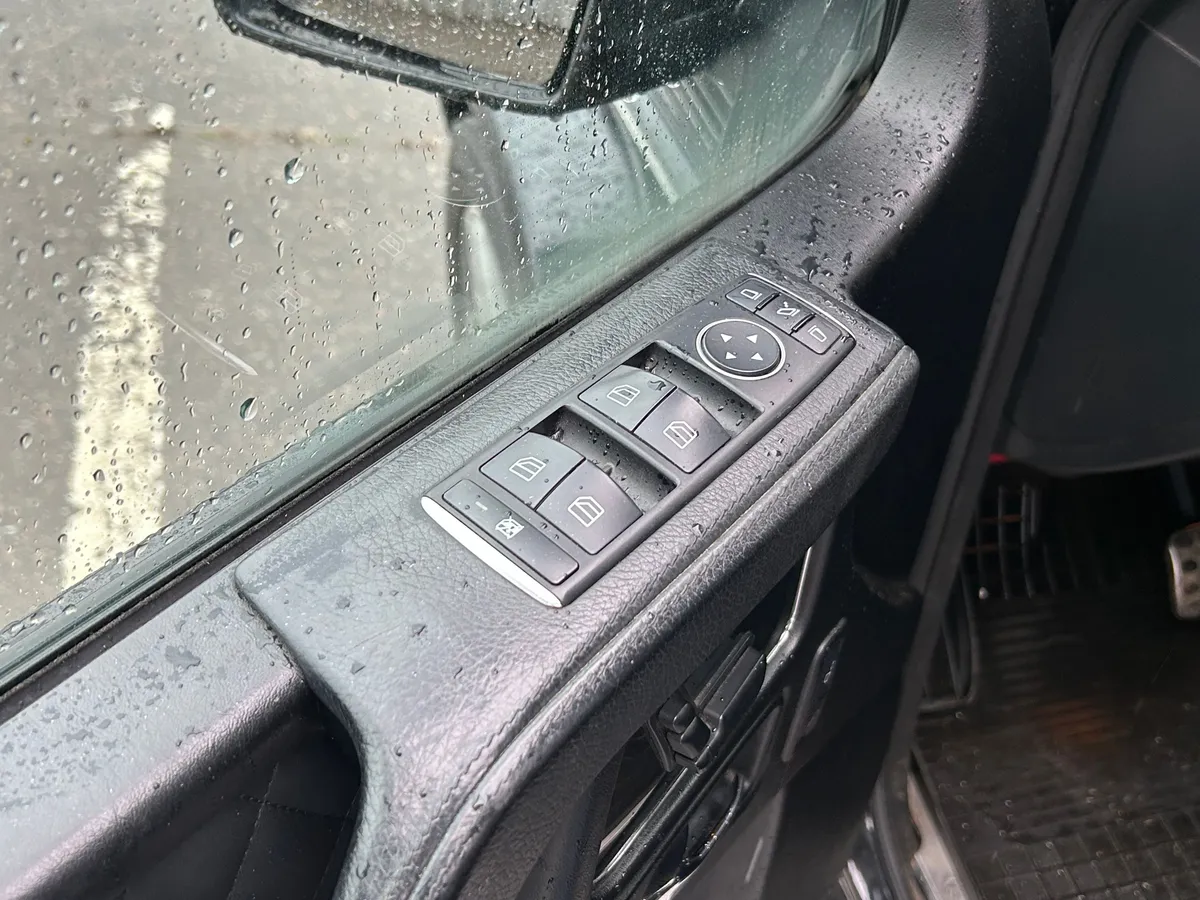 Mercedes-Benz G-Класс G 55 Kompressor 5G-Tronic AMG (507 л.с.)