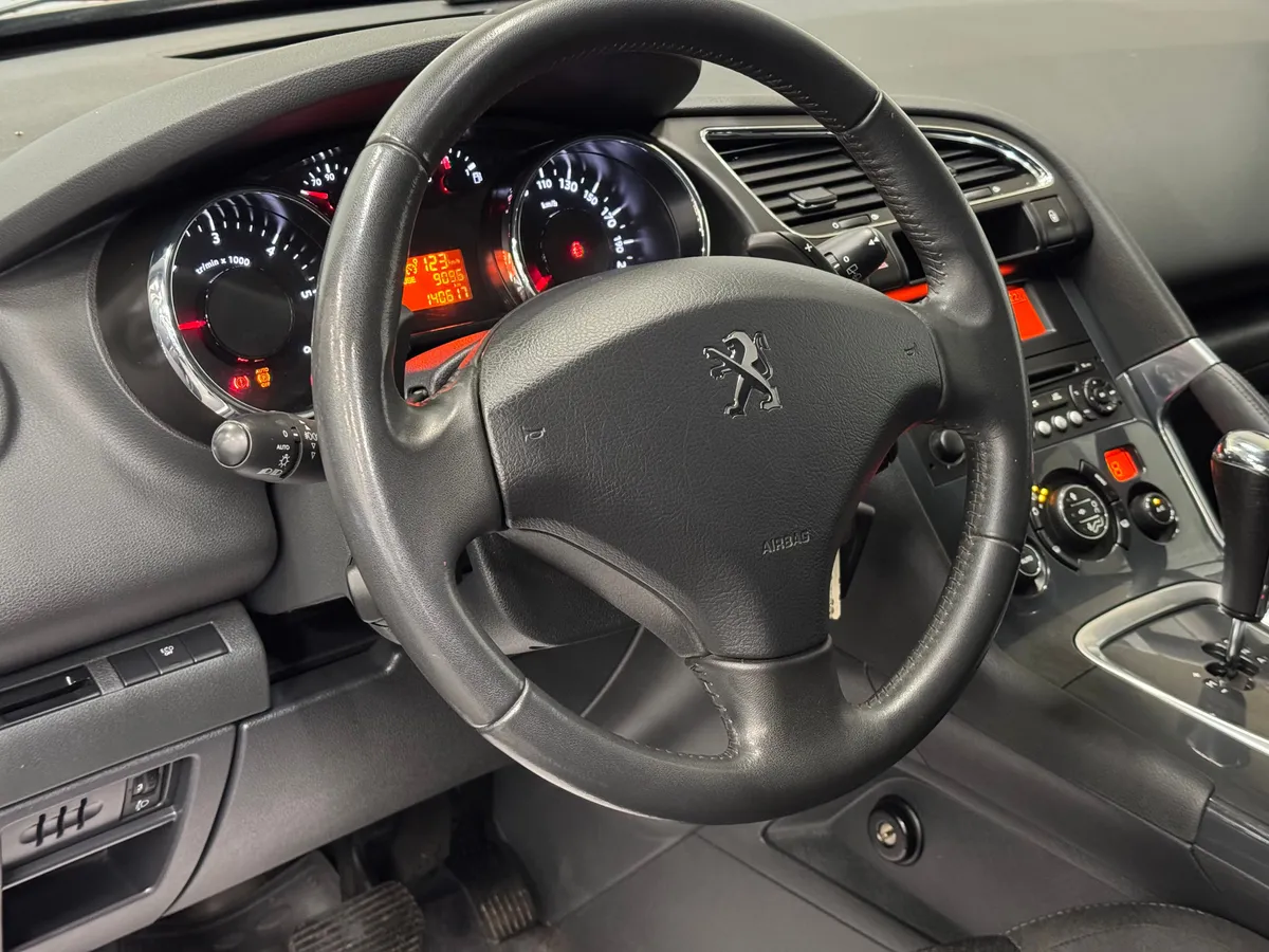 Peugeot 3008 1.6 e-HDi ETG (115 л.с.)