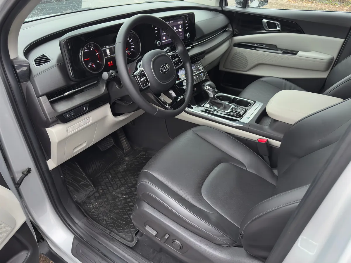Kia Carnival 2.2 AT (199 л.с.)
