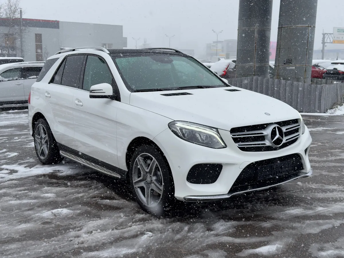 картинка Mercedes-Benz GLE-Класс 250 d 4MATIC 9G-TRONIC (204 л.с.) от carsrent-spb.ru