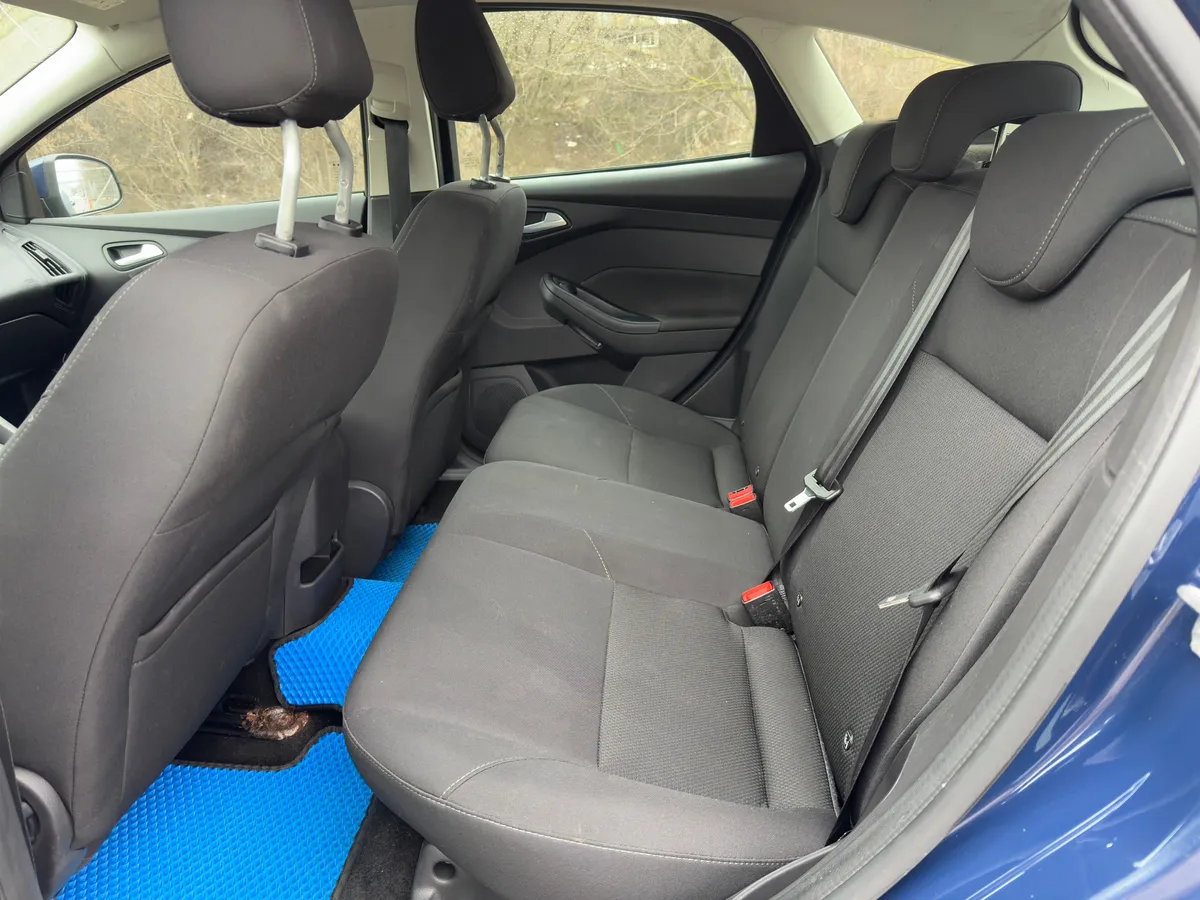 Ford Focus 1.6 Ti-VCT PowerShift (105 л.с.)