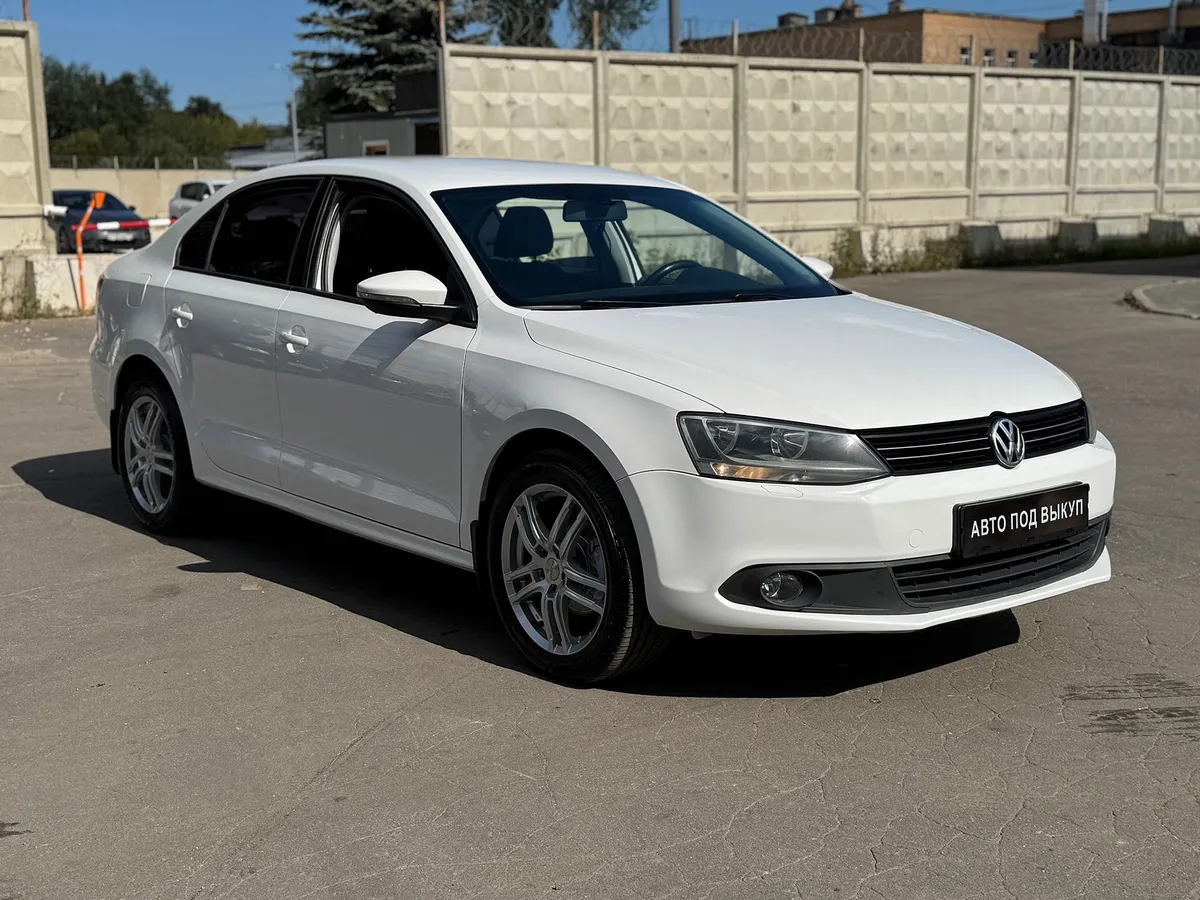 картинка Volkswagen Jetta 1.4 TSI DSG (122 л.с.) от carsrent-spb.ru