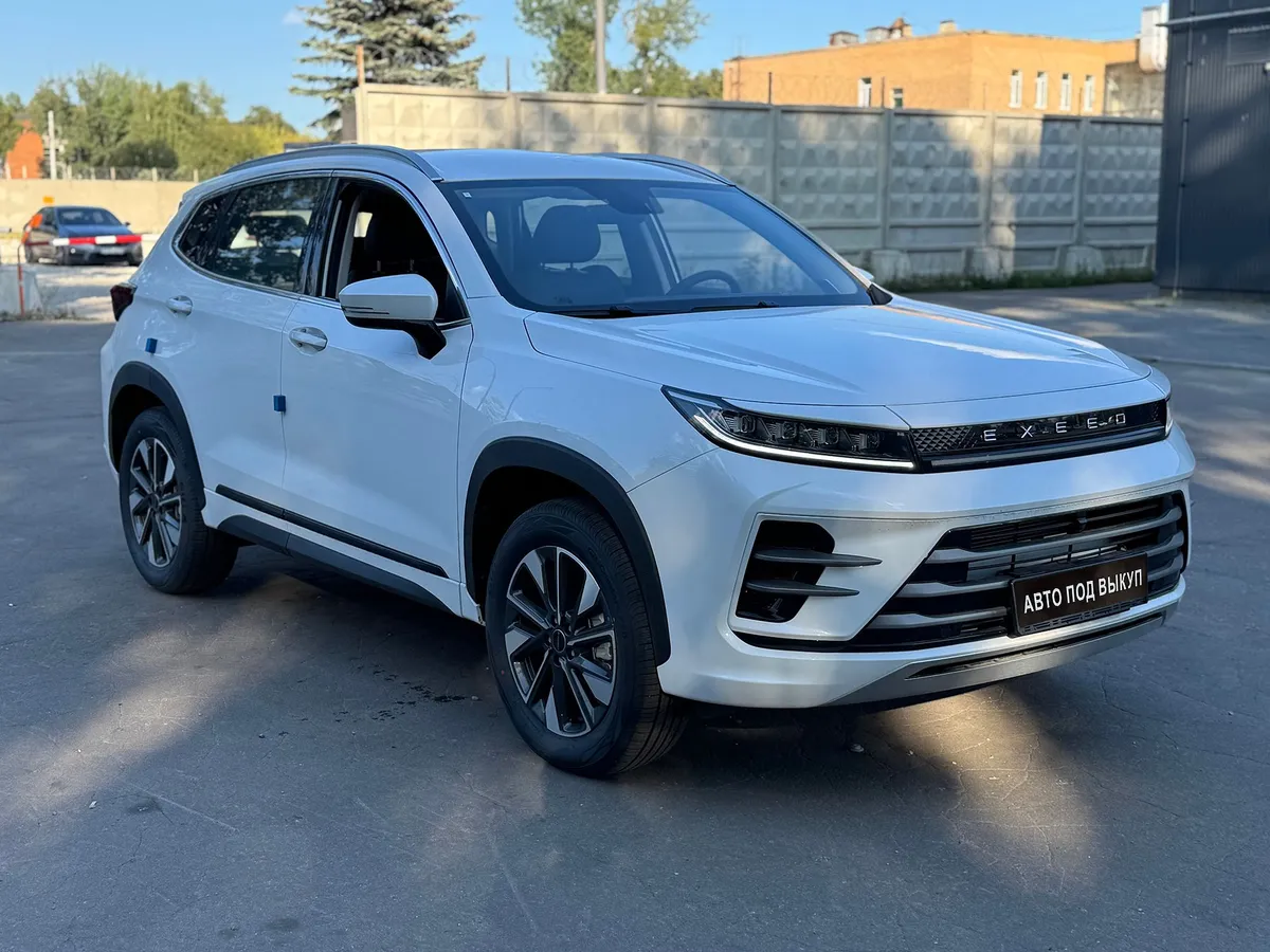 картинка EXEED LX28 1.5 CVT (147 л.с.) от carsrent-spb.ru