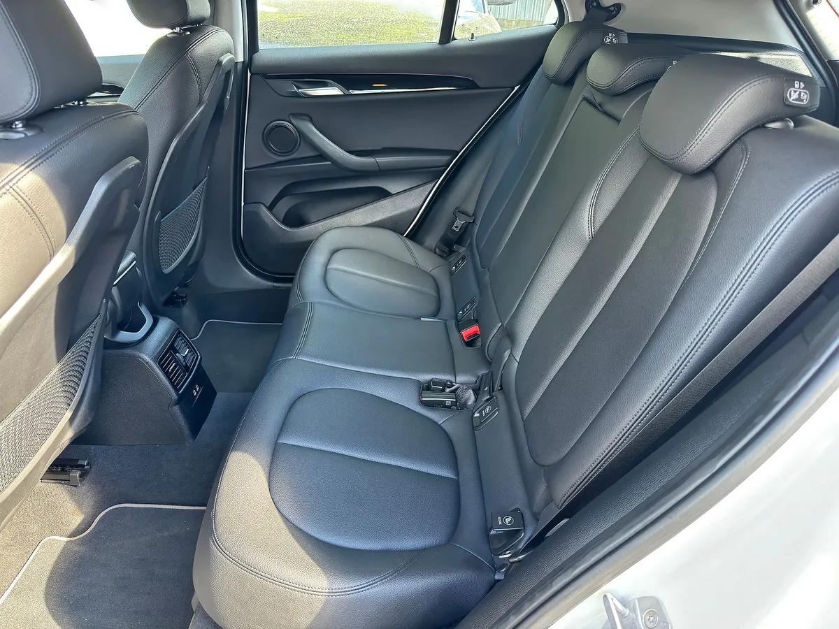 BMW X2 18d xDrive Steptronic (150 л.с.)