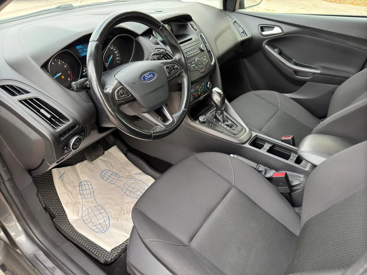 Ford Focus 1.6 Ti-VCT MT (105 л.с.)