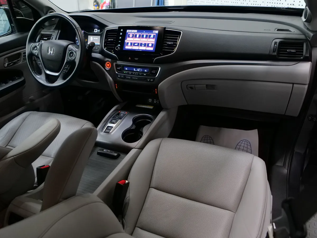 Honda Ridgeline 3.5 AT 4WD (280 л.с.)