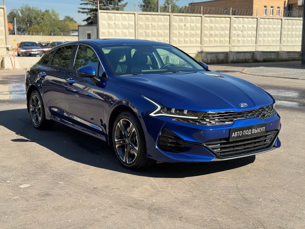 картинка Kia K5 2.0 AT (150 л.с.) от carsrent-spb.ru