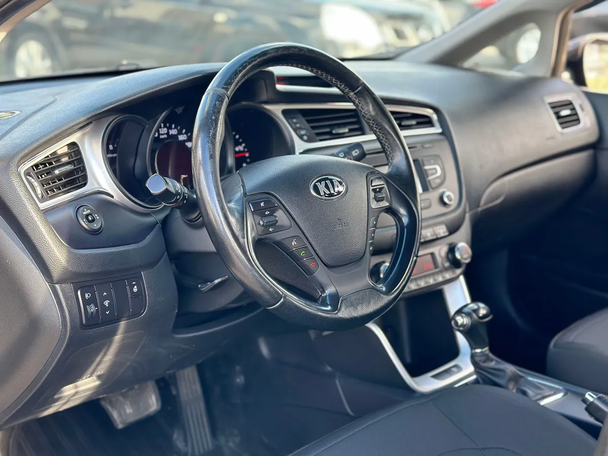 Kia Ceed 1.6 AT (130 л.с.)