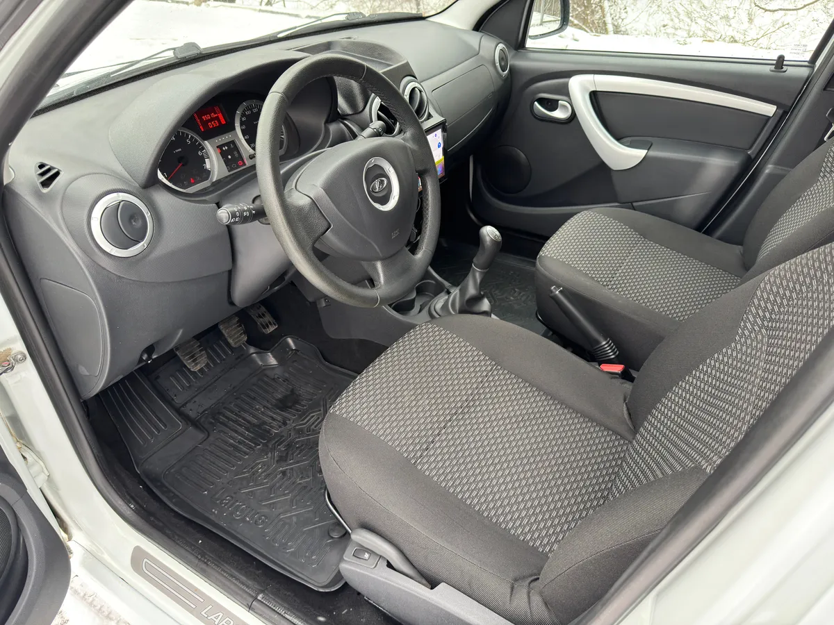 ВАЗ (Lada) Largus 1.6 MT (106 л.с.)