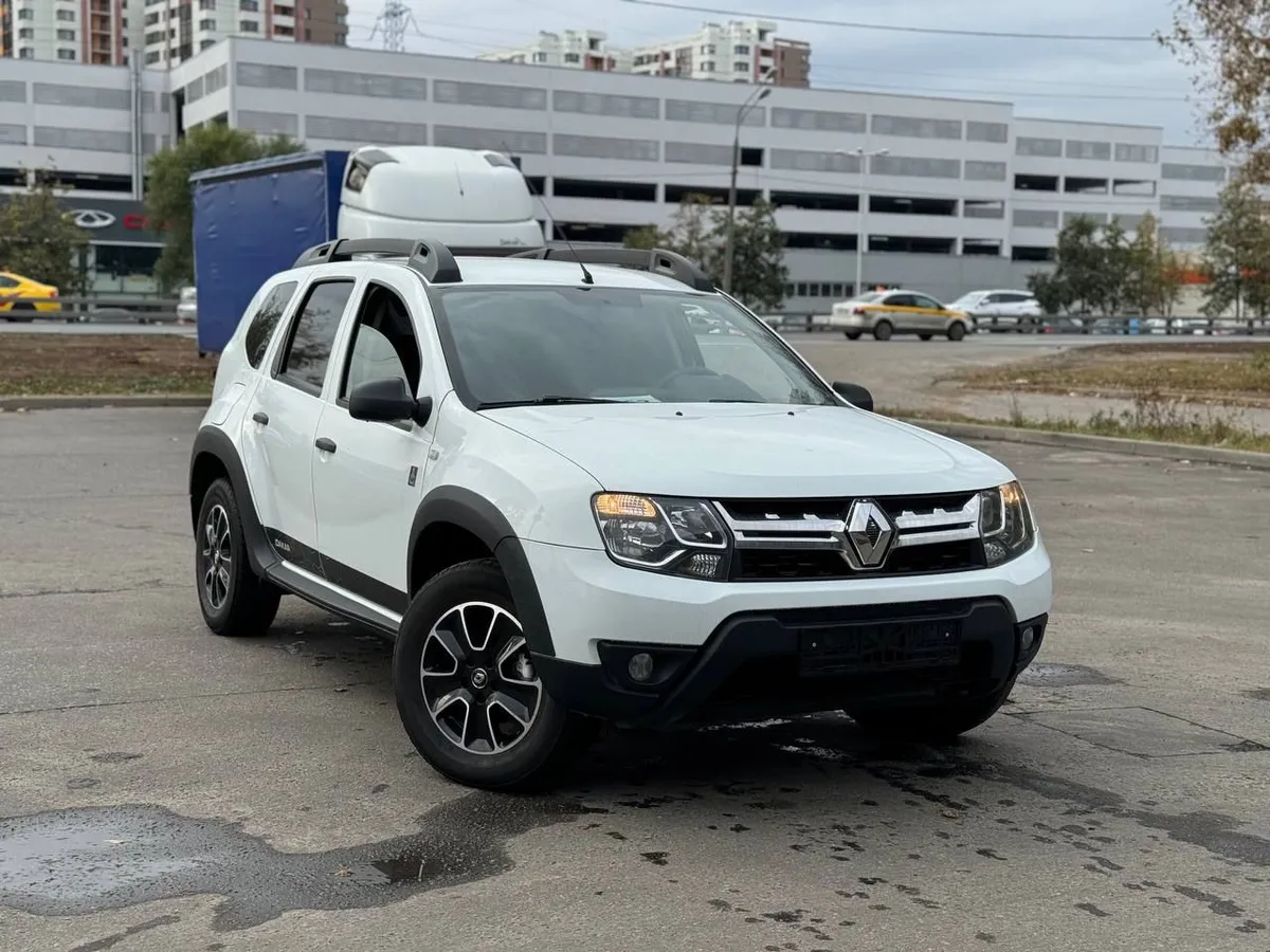 картинка Renault Duster 2.0 AT 4x4 (143 л.с.) от carsrent-spb.ru