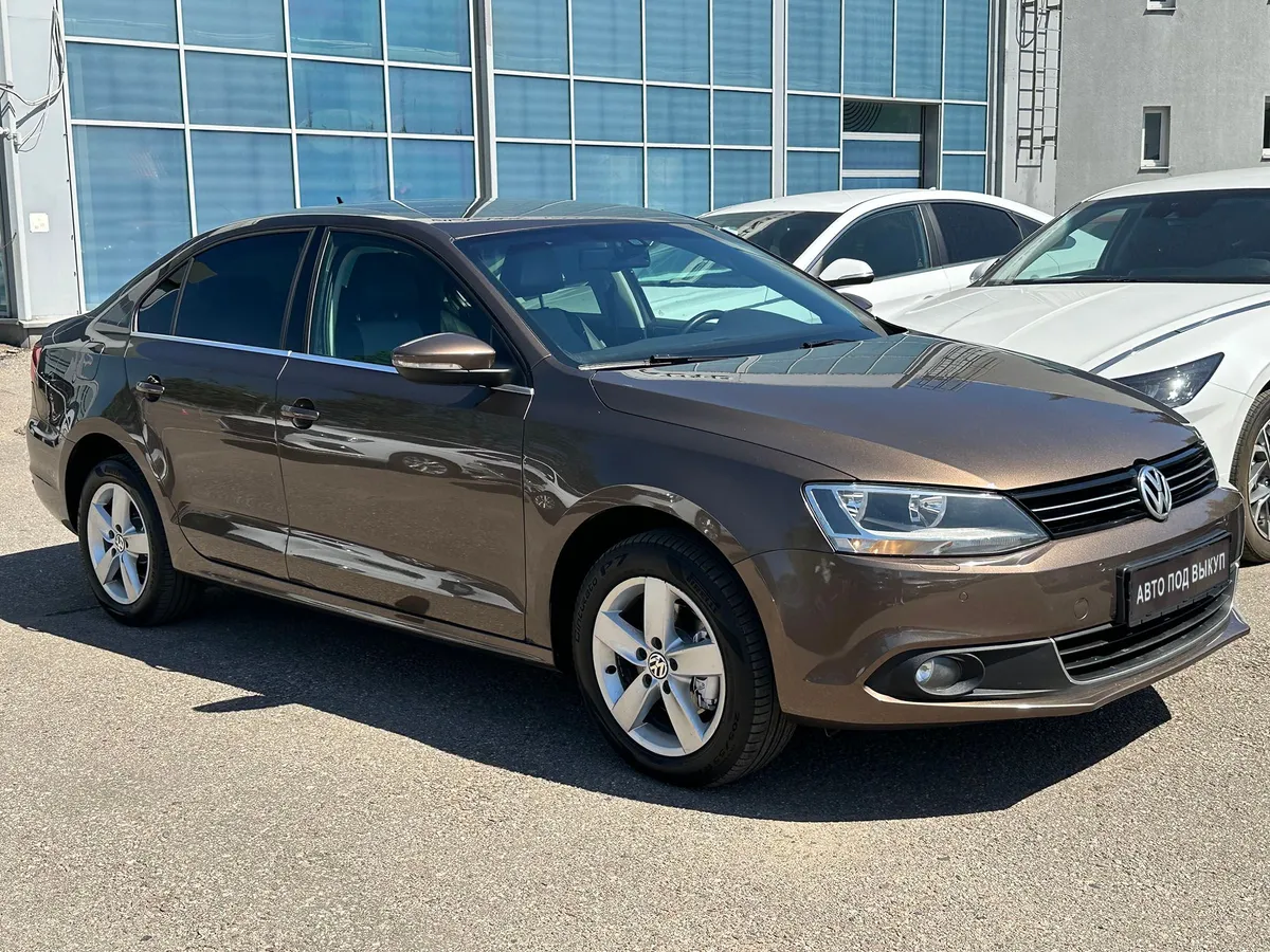 картинка Volkswagen Jetta 1.6 MPI AT (110 л.с.) от carsrent-spb.ru