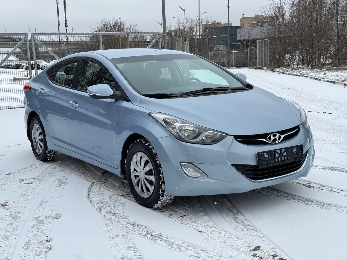 картинка Hyundai Elantra 1.6 AT (132 л.с.) от carsrent-spb.ru