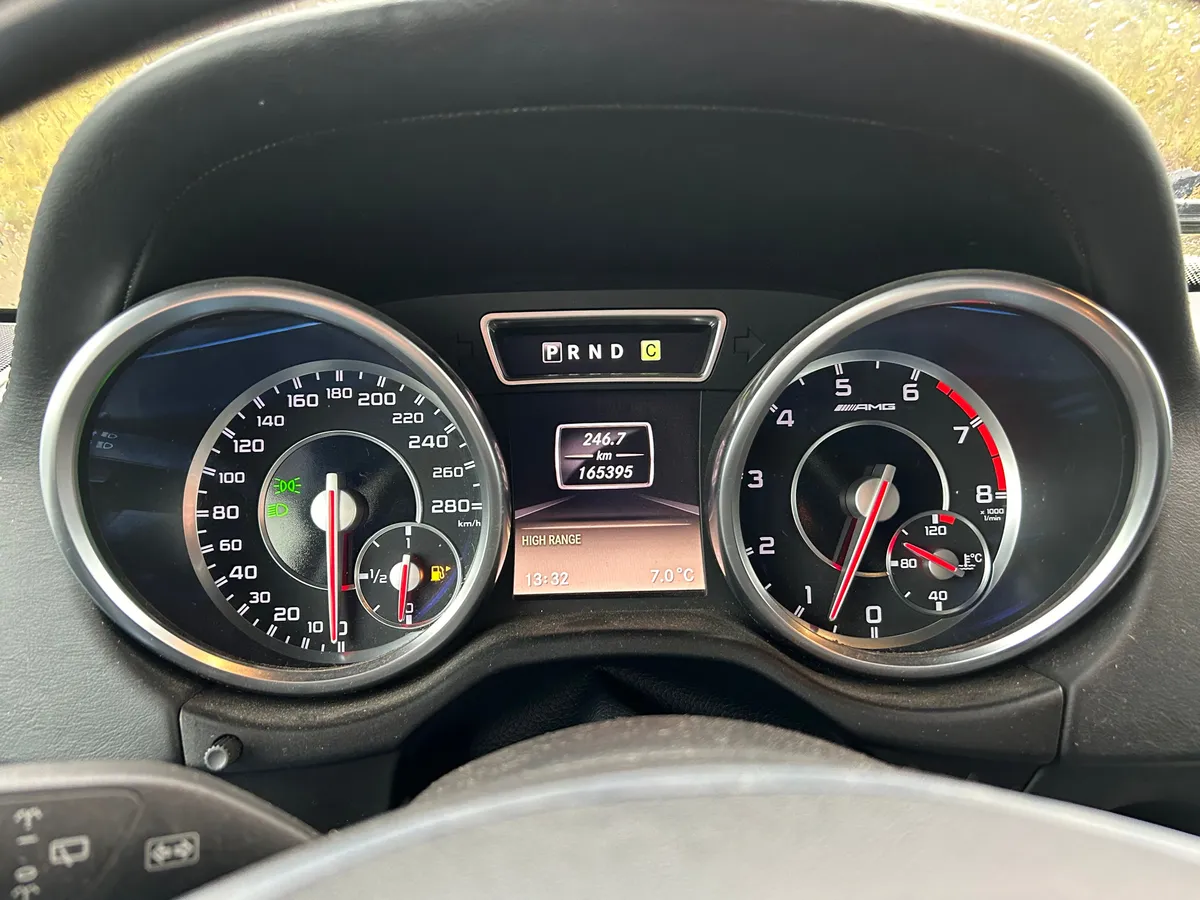 Mercedes-Benz G-Класс G 55 Kompressor 5G-Tronic AMG (507 л.с.)