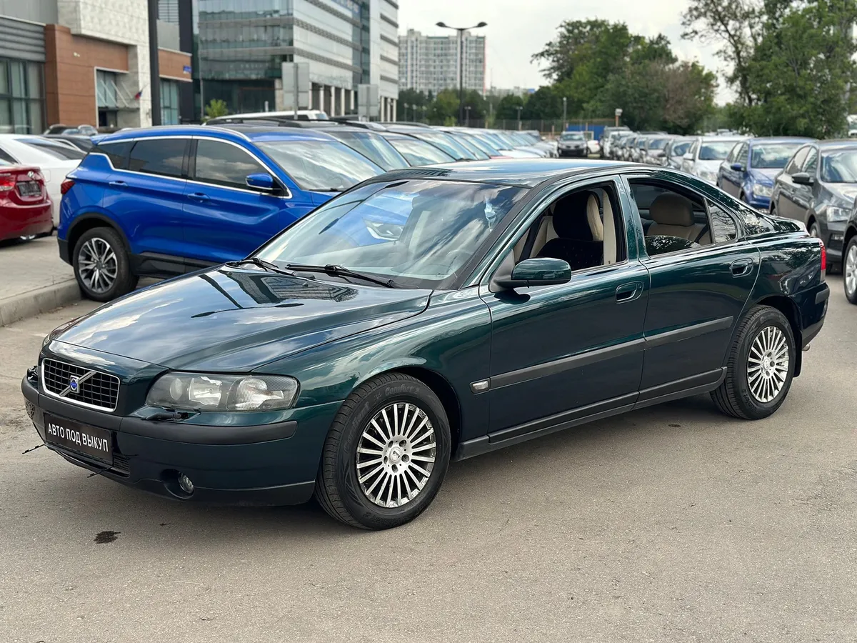 Volvo S60 2.4 AT  (140 л.с.)