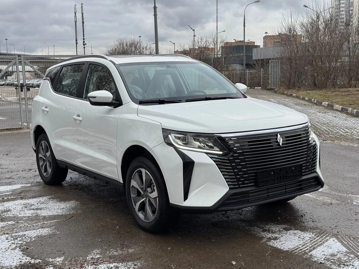 картинка Livan X6 Pro 1.5 AMT (147 л.с.) от carsrent-spb.ru