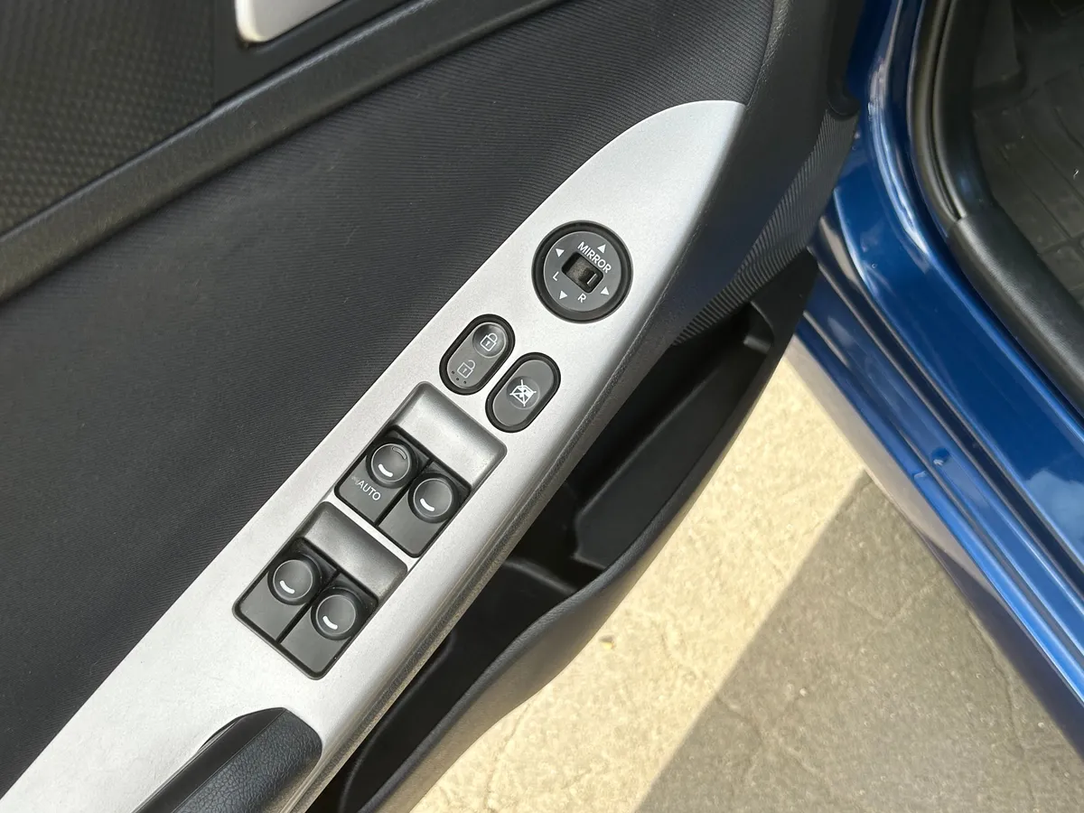 Hyundai Solaris 1.6 AT (123 л.с.)
