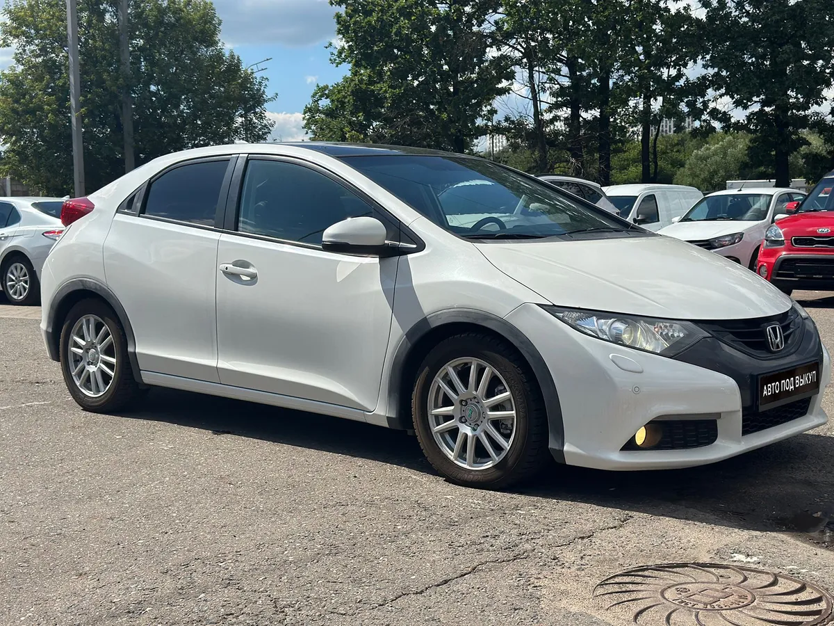 картинка Honda Civic 1.8 AT (142 л.с.) от carsrent-spb.ru