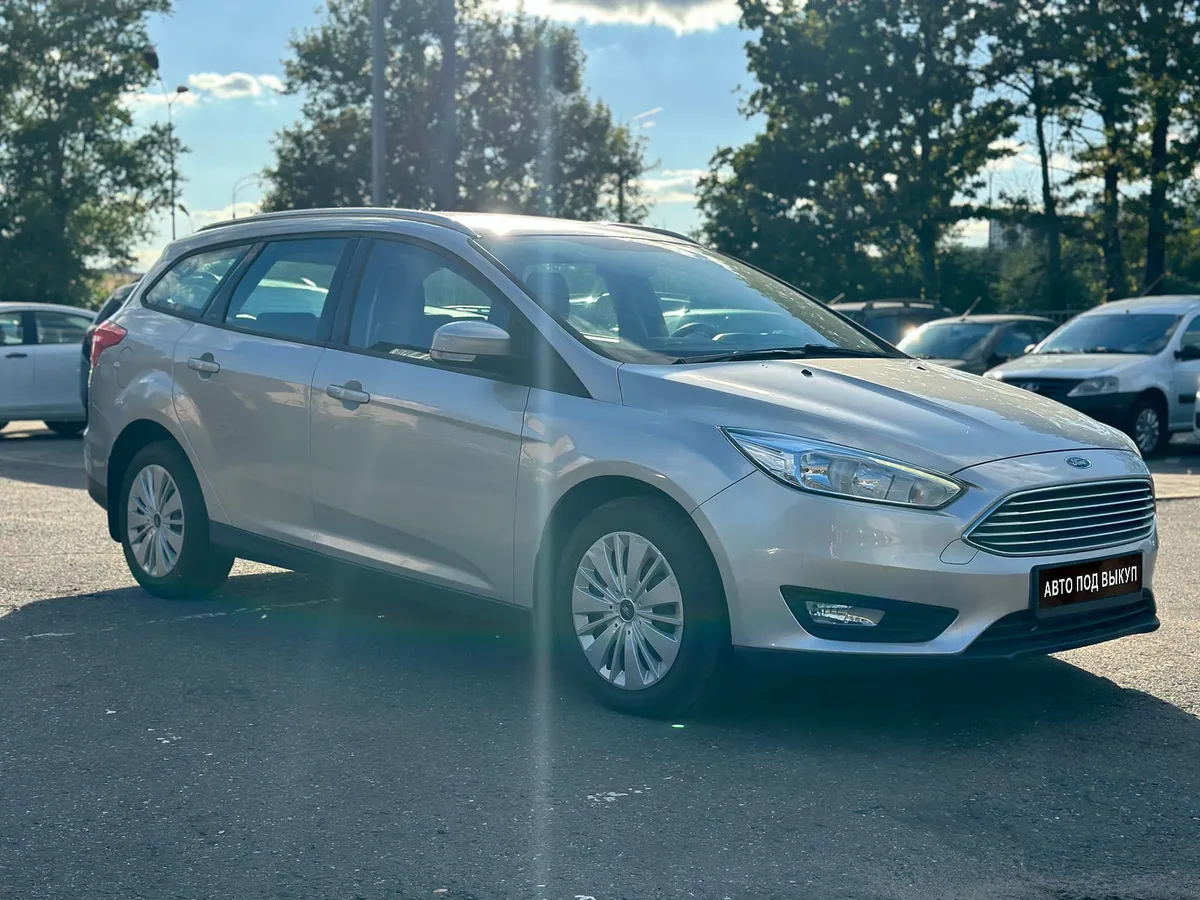картинка Ford Focus 2.0 TDCi PowerShift (150 л.с.) от carsrent-spb.ru