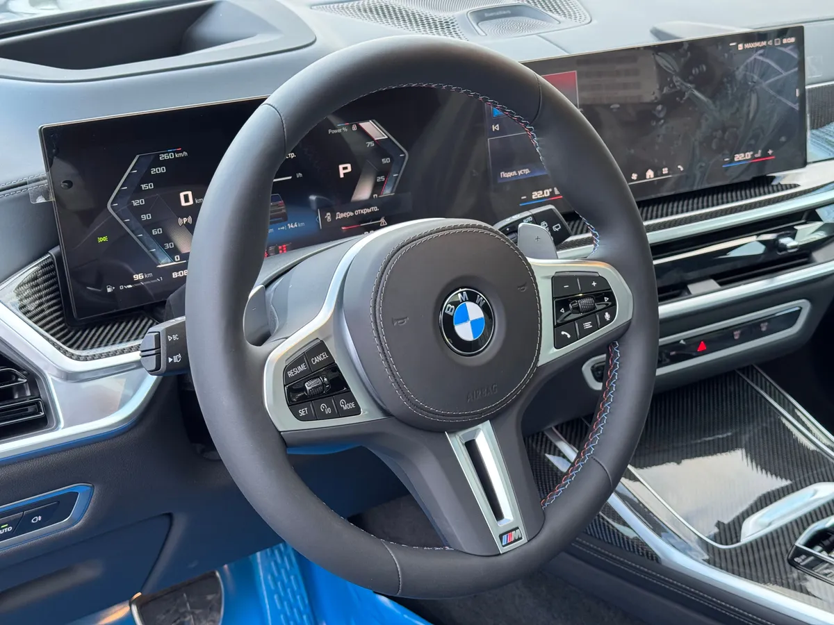 BMW X7 4.4 AT 4WD (530 л.с.)