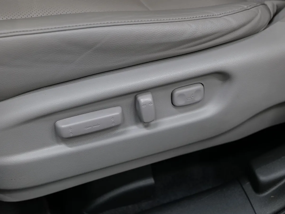 Honda Ridgeline 3.5 AT 4WD (280 л.с.)