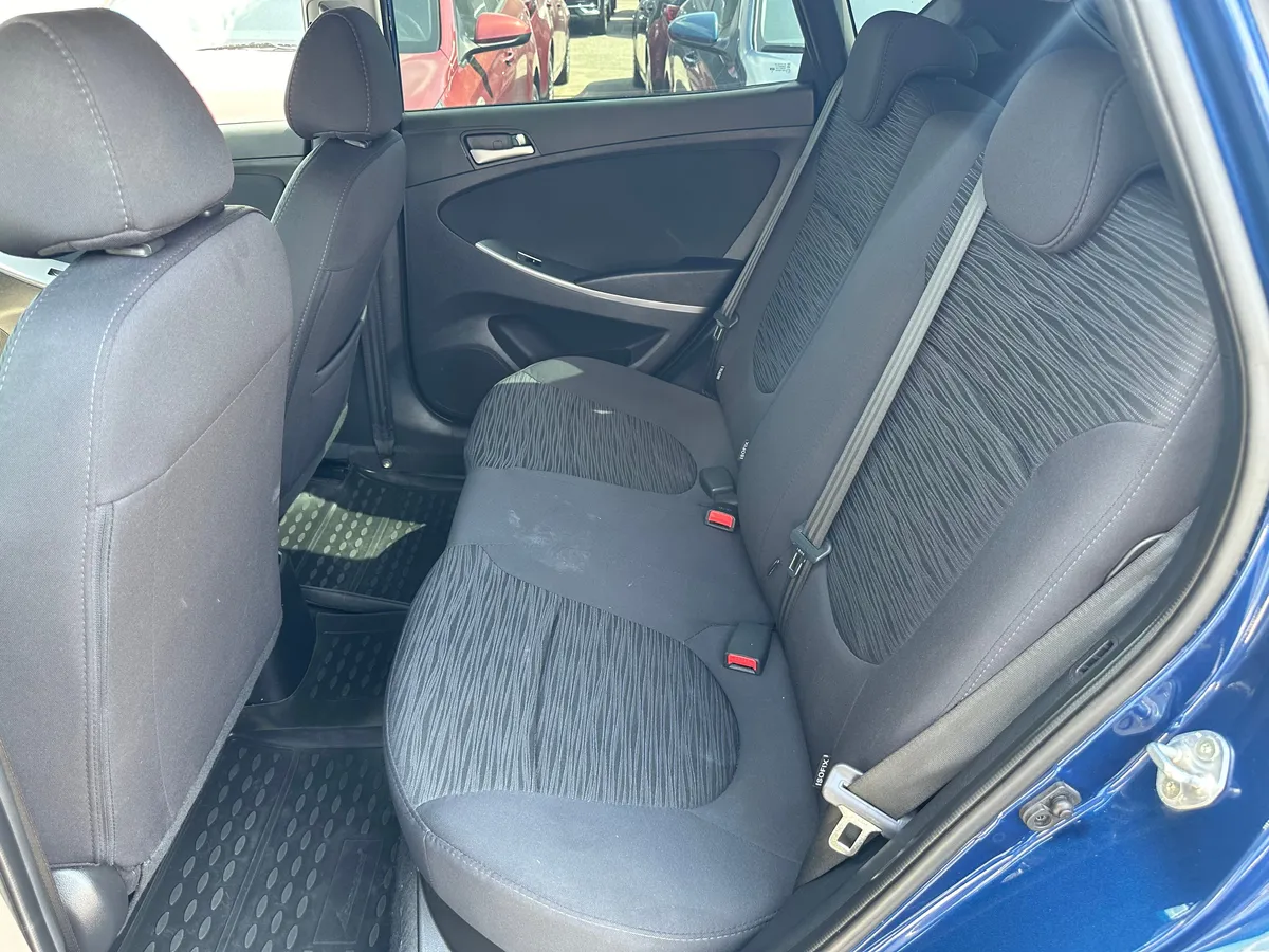 Hyundai Solaris 1.6 AT (123 л.с.)