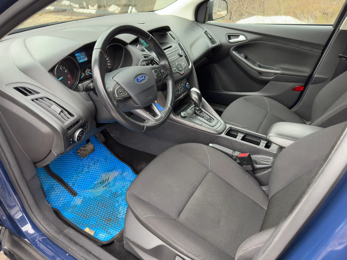 Ford Focus 1.6 Ti-VCT PowerShift (105 л.с.)