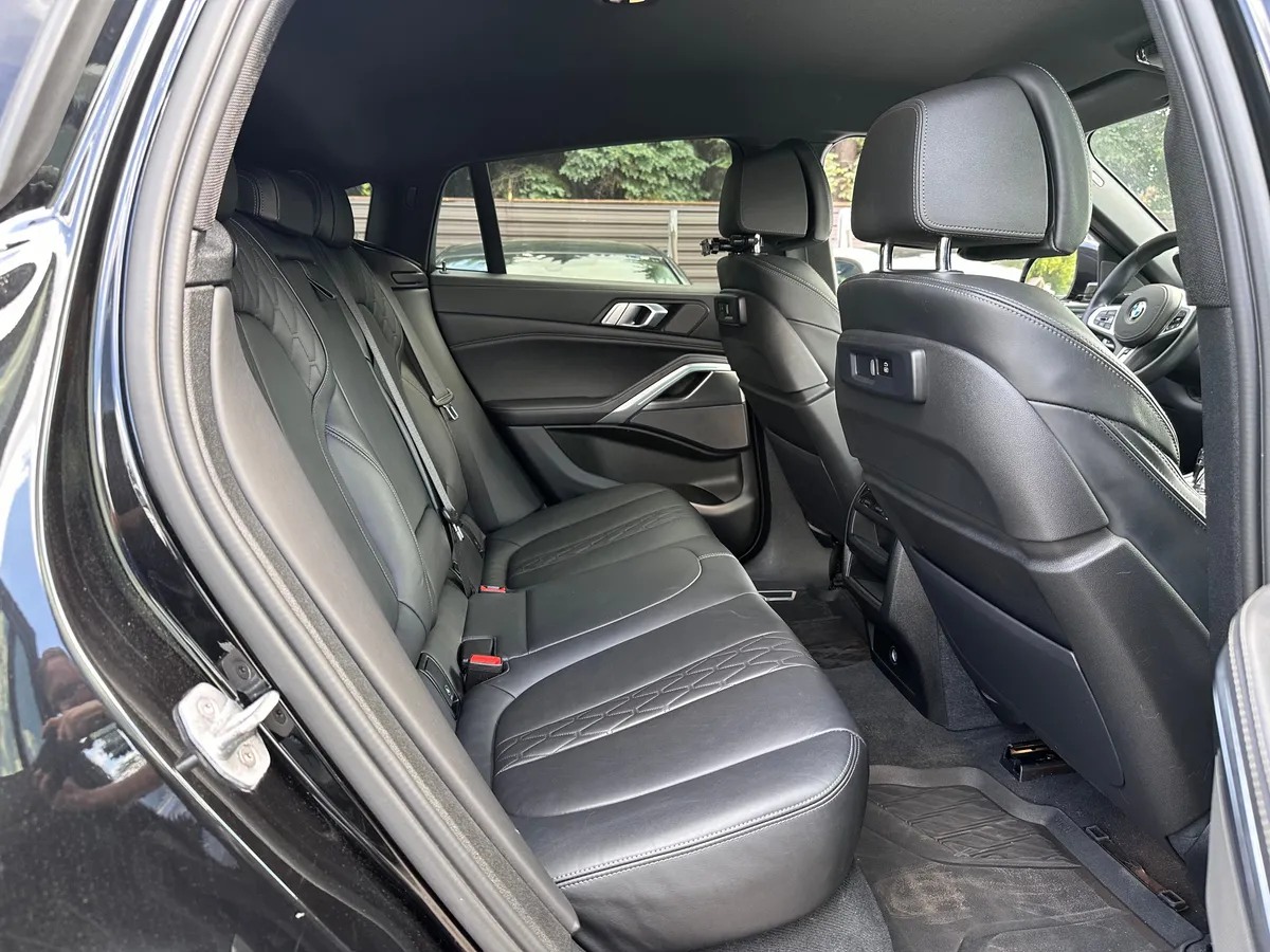 BMW X6 xDrive40i Steptronic (340 л.с.) Базовая