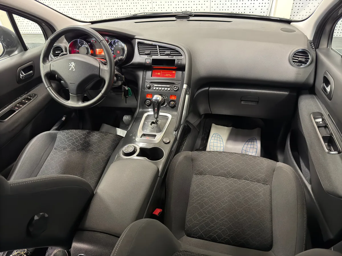 Peugeot 3008 1.6 e-HDi ETG (115 л.с.)