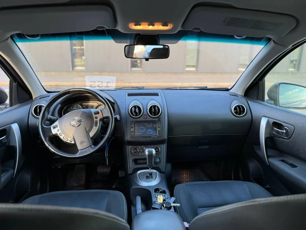 Nissan Qashqai 2.0 CVT AWD (141 л.с.)