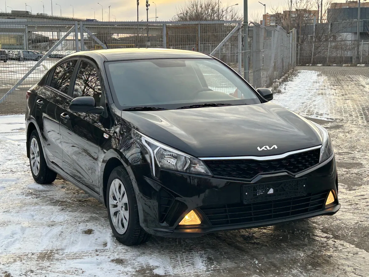 картинка Kia Rio 1.6 AT (123 л.с.) от carsrent-spb.ru