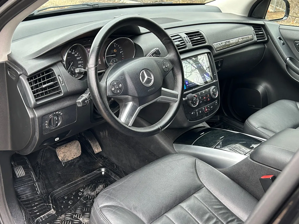 Mercedes-Benz R-Класс R 320 CDI 4MATIC 7G-Tronic (224 л.с.)