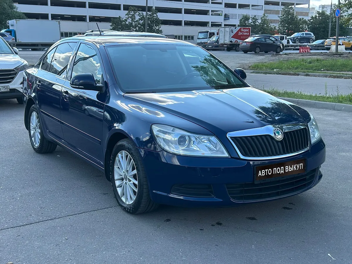 картинка Skoda Octavia 1.8 AMT (152 л.с.) от carsrent-spb.ru