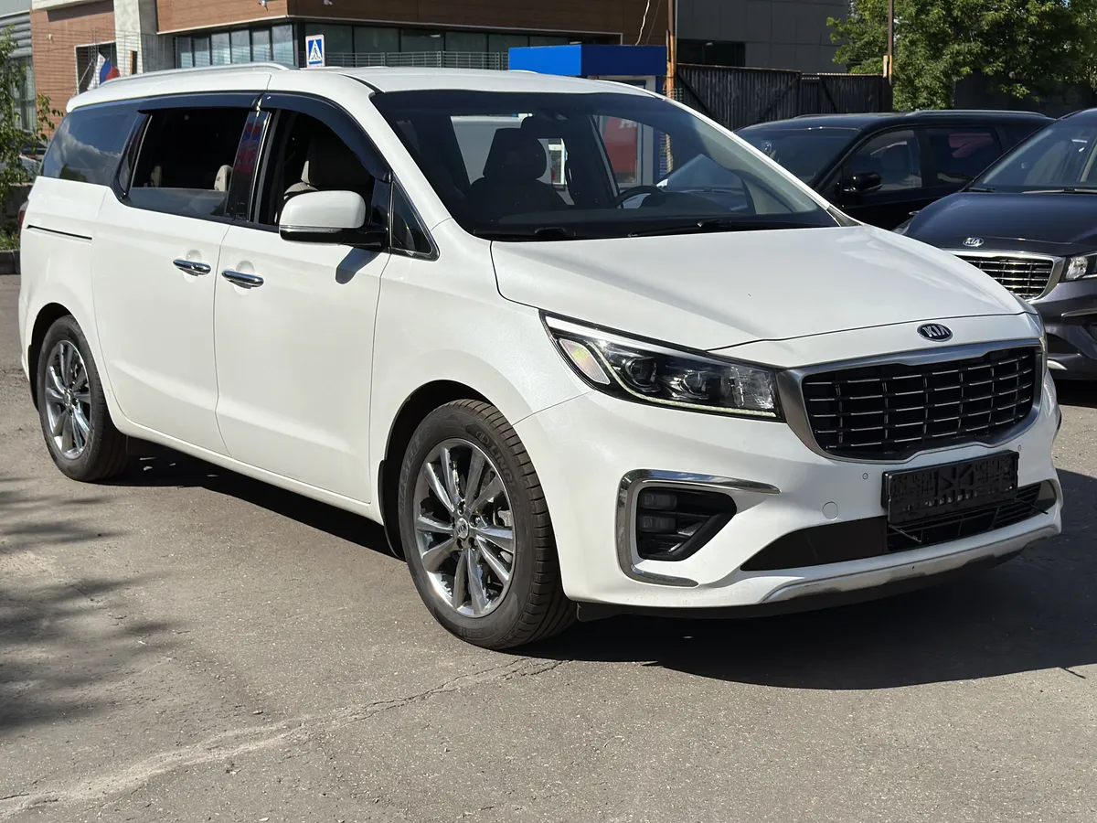 картинка Kia Carnival 2.2 CRDi AT (200 л.с.) от carsrent-spb.ru