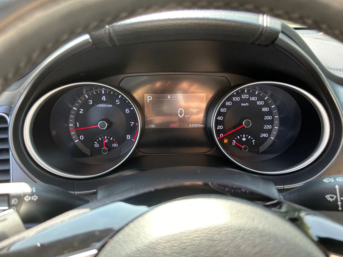 Kia Ceed 1.6 AT (128 л.с.)